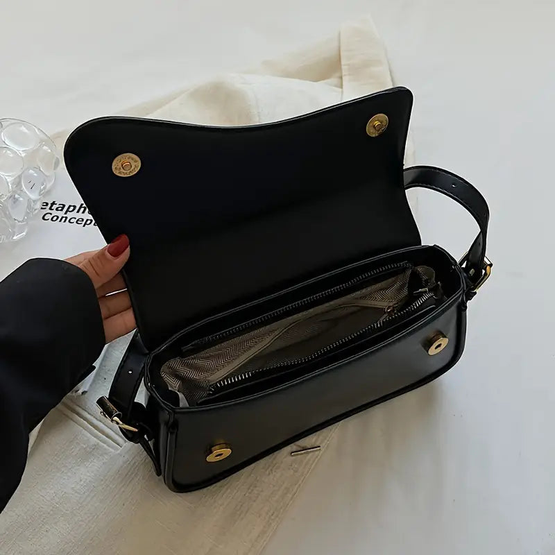 Crossbody Bag for Women – Casual Flap Handbag with Adjustable Strap and Painted Detail