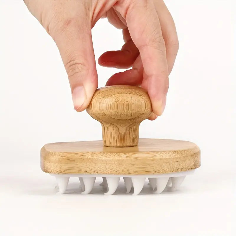 Bamboo Bliss – Multifunctional Shampoo Brush & Scalp Massager