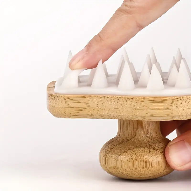 Bamboo Bliss – Multifunctional Shampoo Brush & Scalp Massager