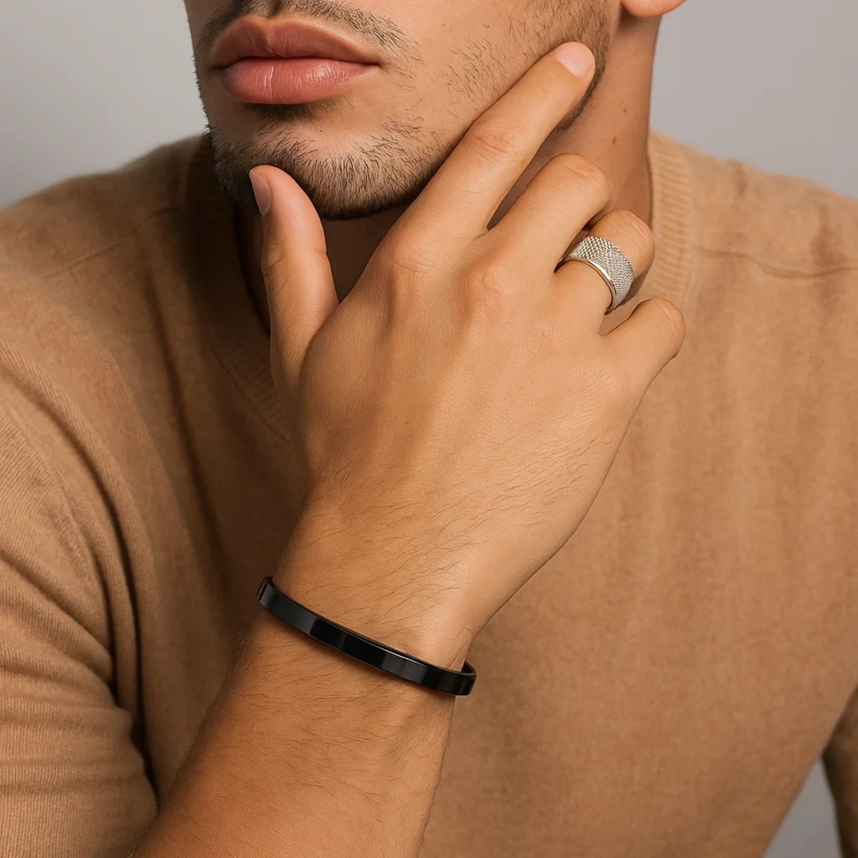 MagnetiGlow – Balance Your Energy, Elevate Your Style