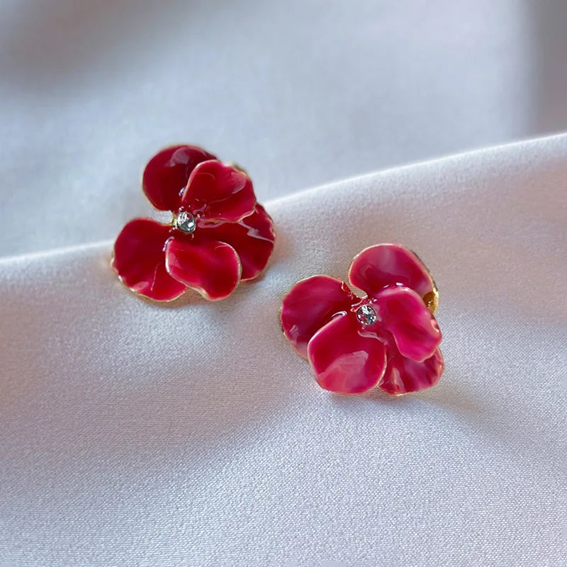 BellaBloom – Vintage Orchid Earrings with French Elegance